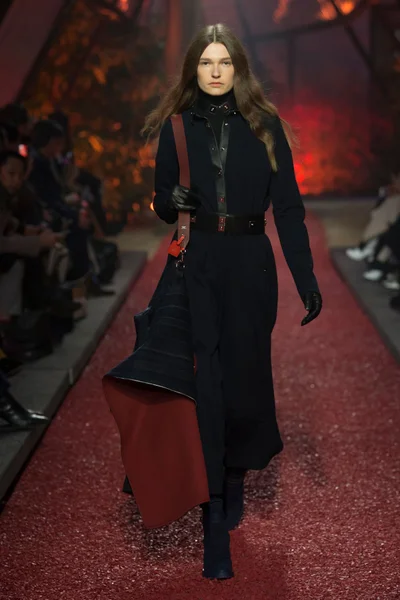 Look 23
